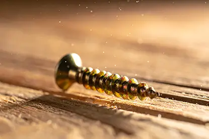 parafusos para madeira